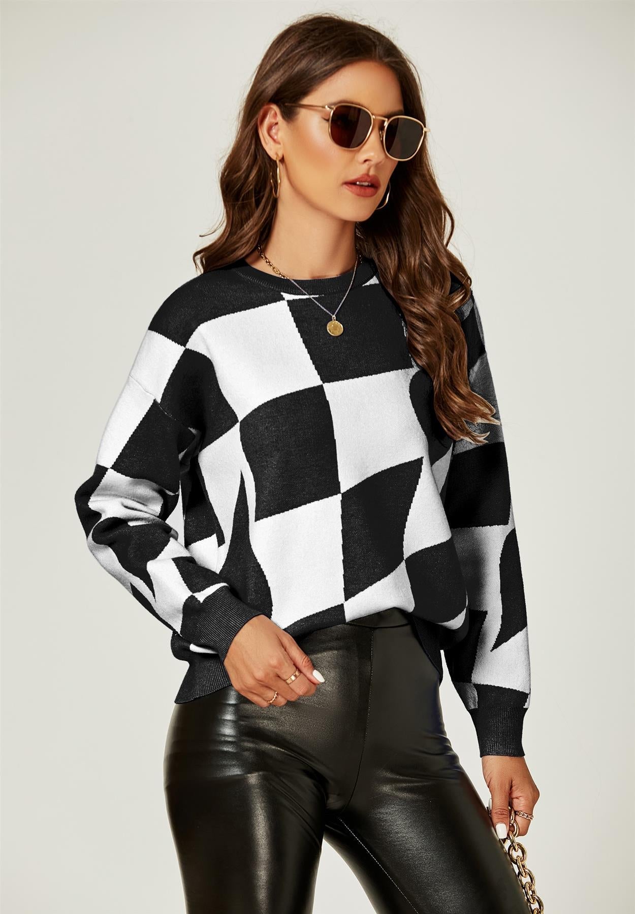 Comfy Geometric Pattern Jumper Top In Black & White