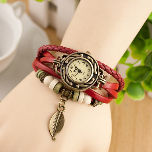 Retro Style Leaf Pendant Multilayer Watch