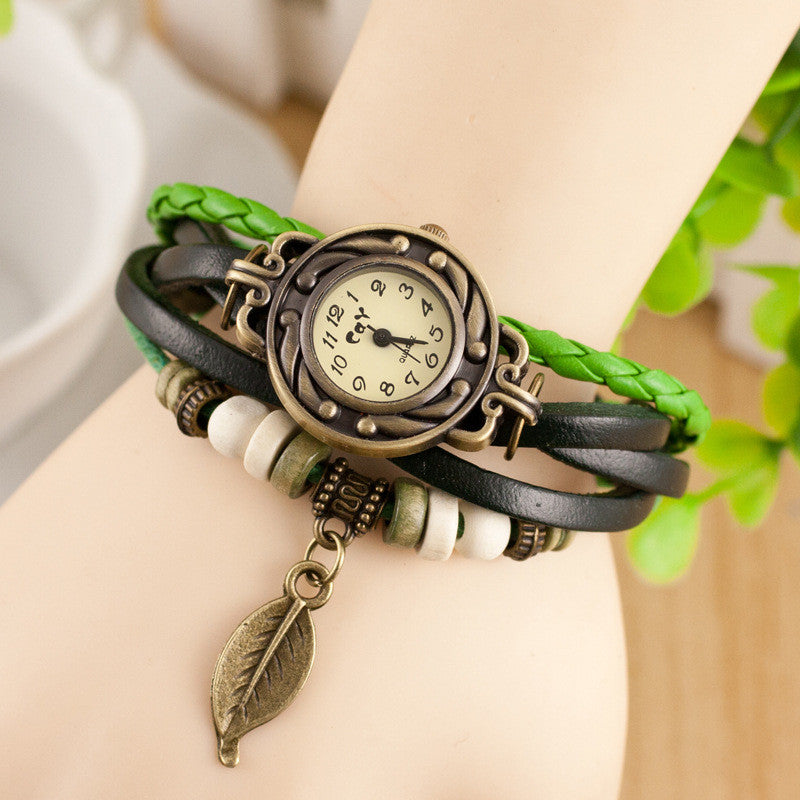 Retro Style Leaf Pendant Multilayer Watch