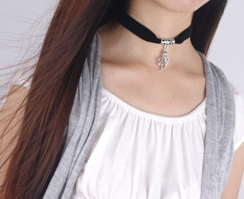 Black Lint Flannelette Style Pendant Necklace