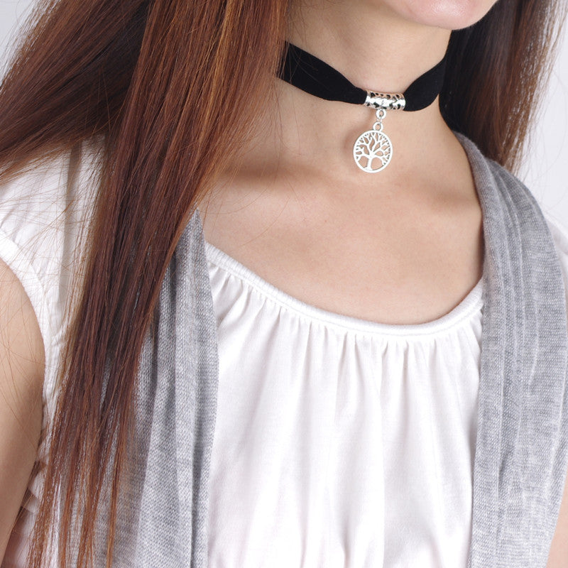 Black Lint Flannelette Style Pendant Necklace