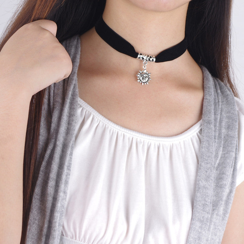 Black Lint Flannelette Style Pendant Necklace