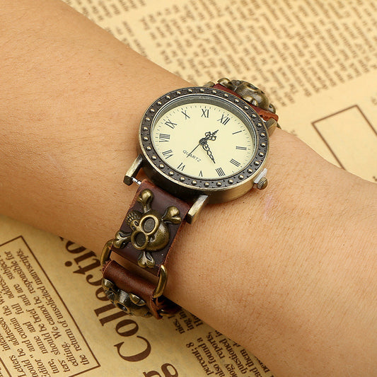 Punk Skull Rivet Buckle Bracelet Watch