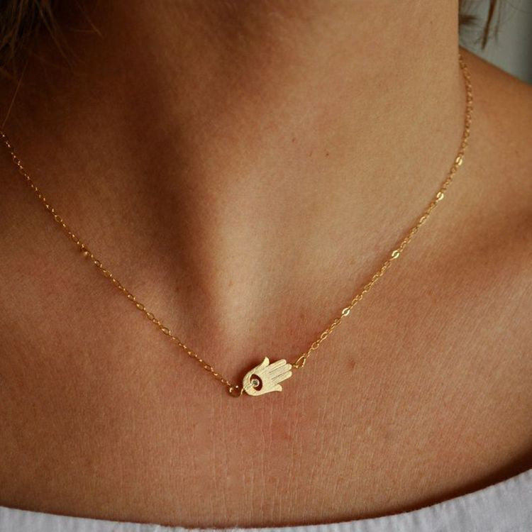 Contracted Fashion Hand Shape Short Amount Ossicular Chain Necklace
