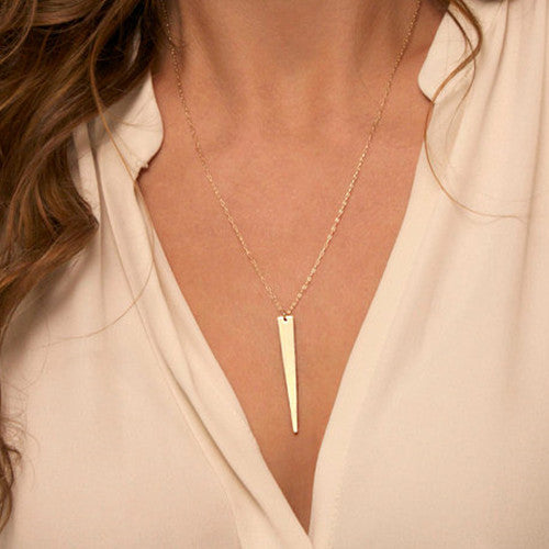 Geometric Triangle Sequins Clavicle Necklace