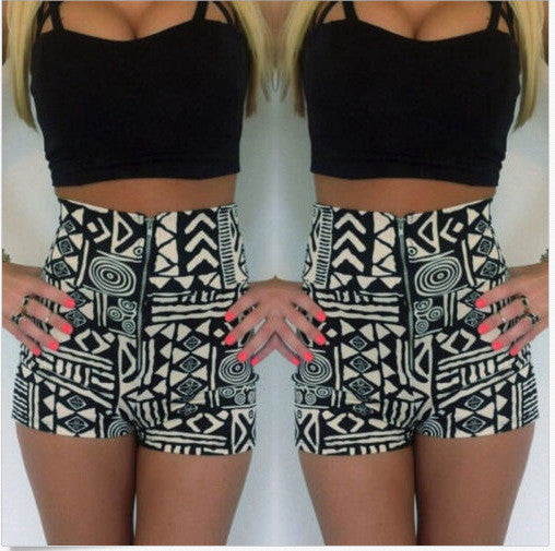 Strap Crop Top Flower Print Shorts Two Pieces Set