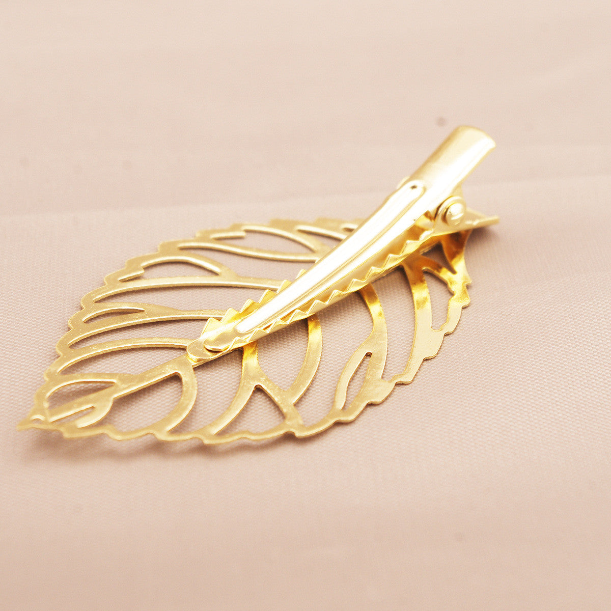 Metal Leaves Women's Hair Clips