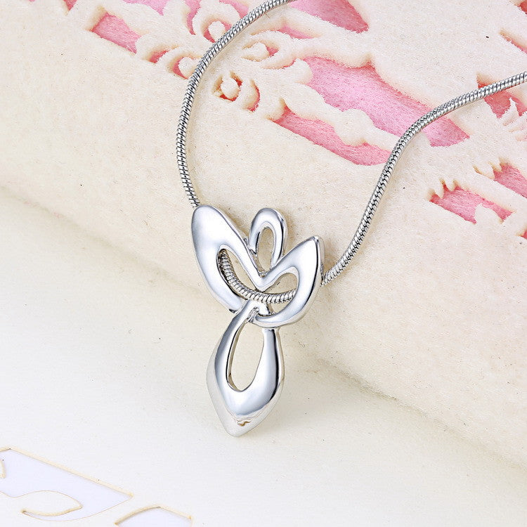 Europe Hot Sale Creative Butterfly Cross Pendant Necklace