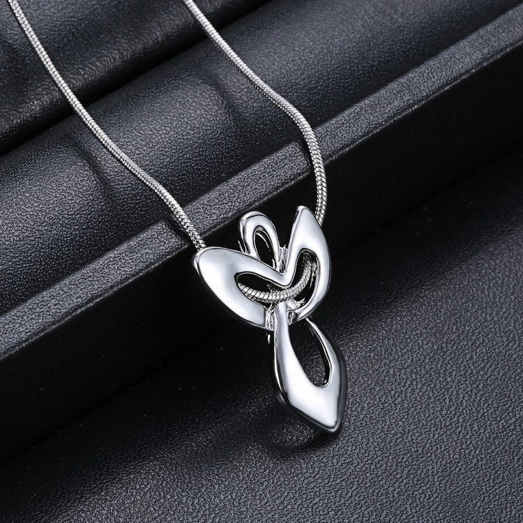 Europe Hot Sale Creative Butterfly Cross Pendant Necklace