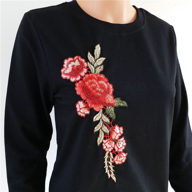 Flower Embroidery Round Collar Long Sleeves Sweatshirt