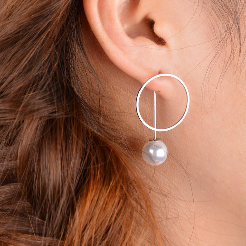 Sweet Circle Pearl Women's Earrings