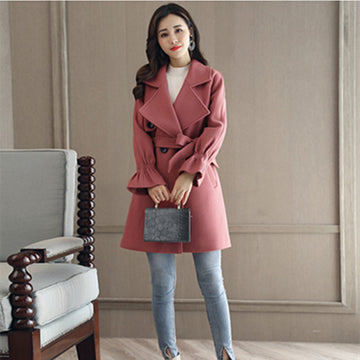 Lapel V-neck Long Trumpet Sleeves Oversized Women Coat with Belt on