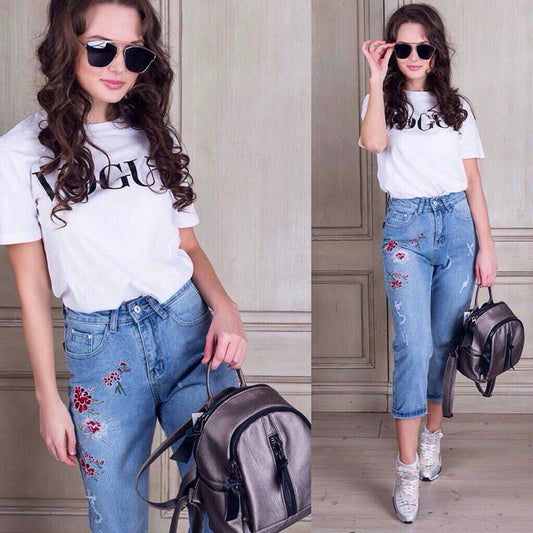 Letter Scoop Solid Color Short Sleeves T-shirt