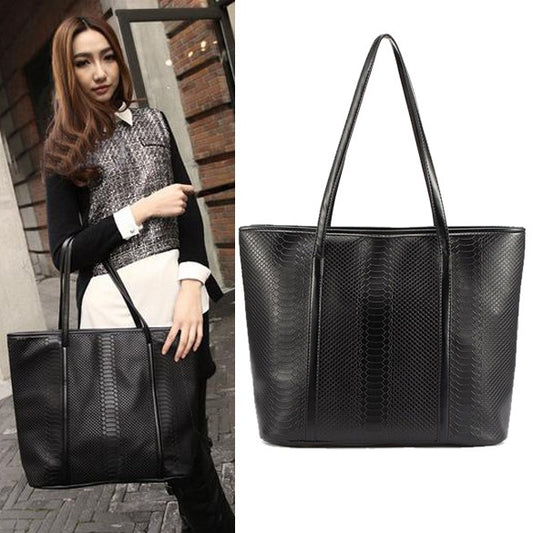 Women's Black Crocodile Pattern Leather??Big One Shoulder Tote Bag