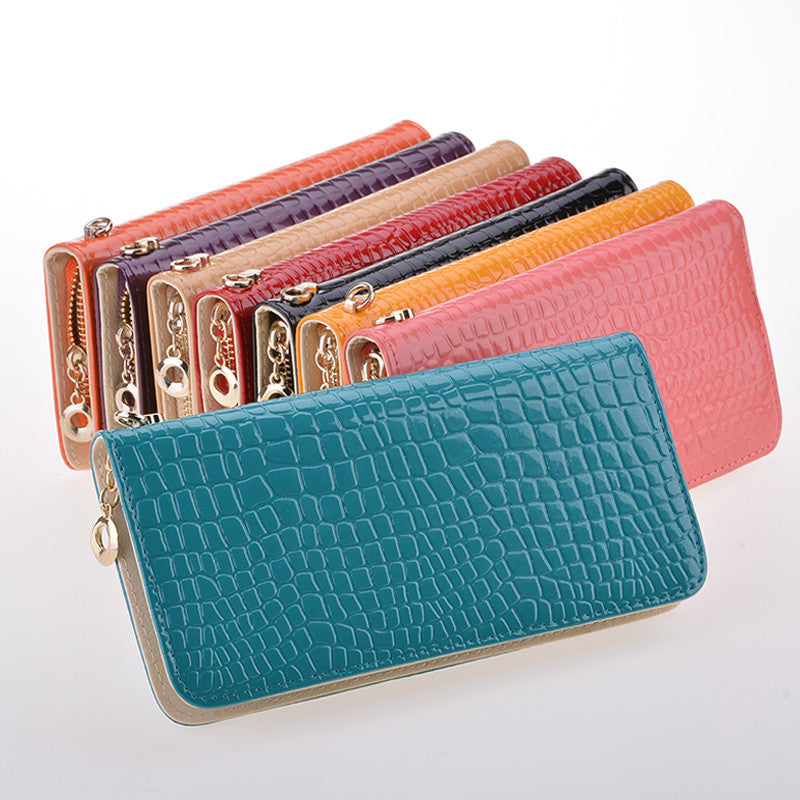 New Stylish Luxury Women's Wallet High Quality Synthetic Leather Purse Casual Long Clutch Bag With Wristlet