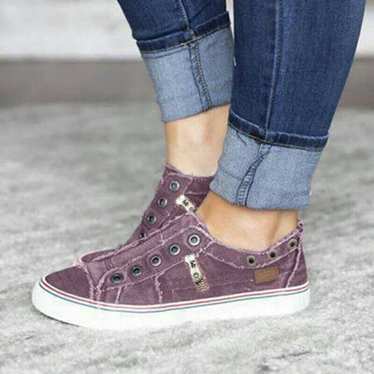 Comfortable Slip On Round Toe Canvas Sneakers