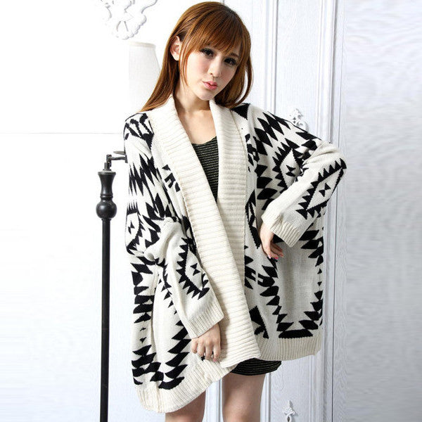 Loose Geometry Pattern Long Sleeve Knitting Wool Cardigan - MeetYoursFashion - 1